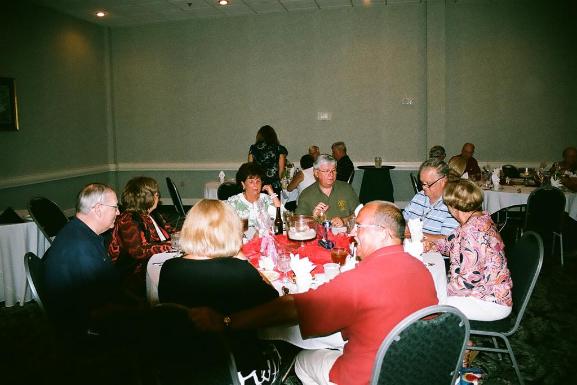 Nelson - Lorraine - Al - Holly - Kay - John - Dale - Sharon - Photo courtesy of Mike & Kathy Bayne.