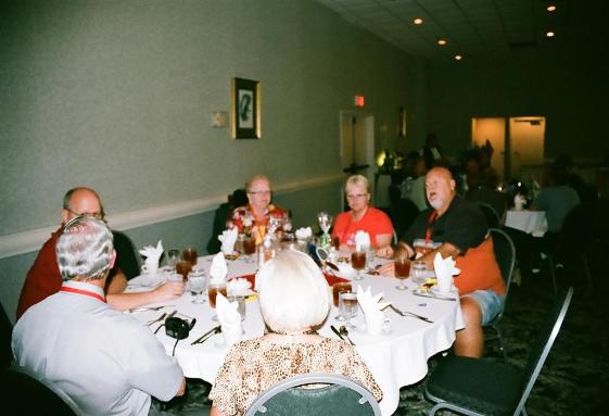 Linda - Gary - Dan - Karon - Sandy - Doug - Photo courtesy of Mike & Kathy Bayne.
