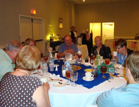 Brenda - Rick - Ginny - Gary - Mike - Kathy - Dave - Photo courtesy of Al & Carol Furtado.
