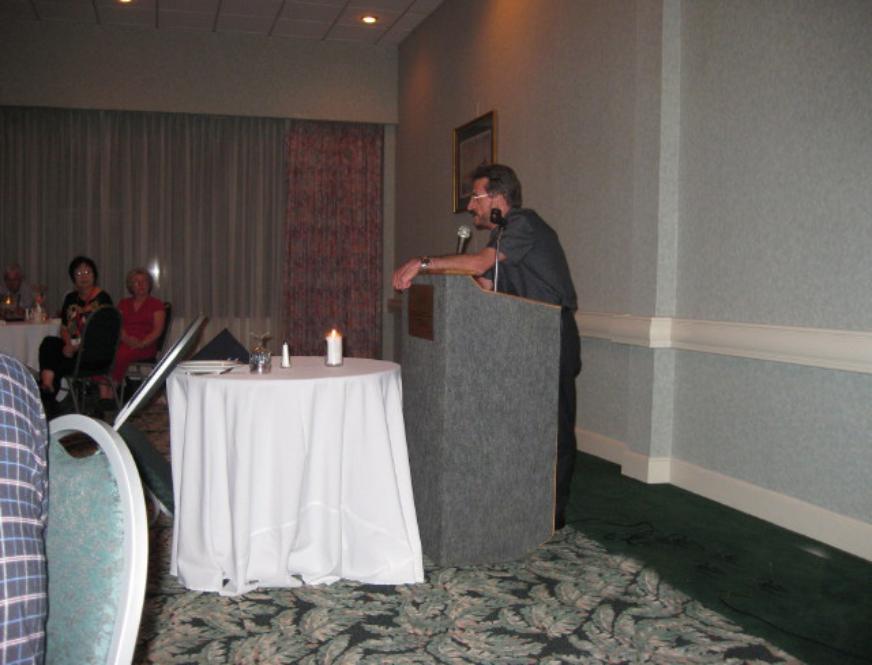 Al Furtado making some announcements at the banquet. - Photo courtesy of Rich Morawa.