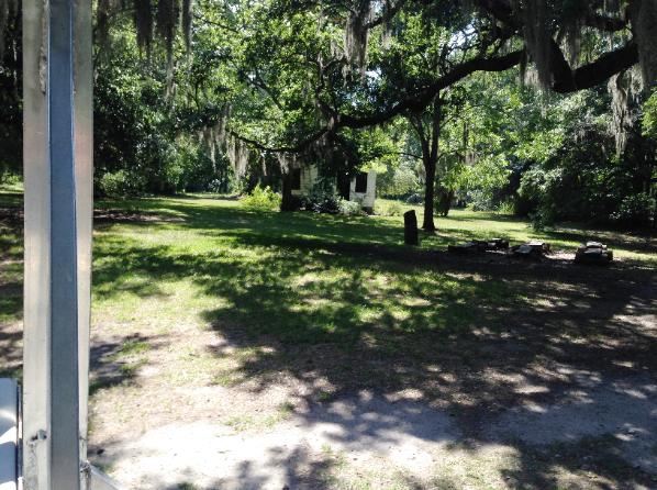 Magnolia Gardens - Photo courtesy of Keith & Sue Rowell.