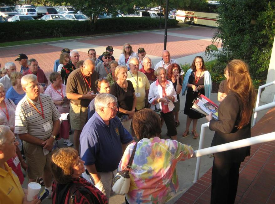 Hosress From The Carolina Opry Show - Photo courtesy of Wilfred & Thelma Lam.