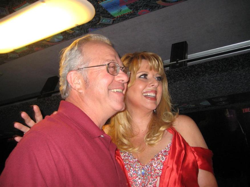 Kim Perry Williams & Tom LeMoine - Photo courtesy of Wilfred & Thelma Lam.