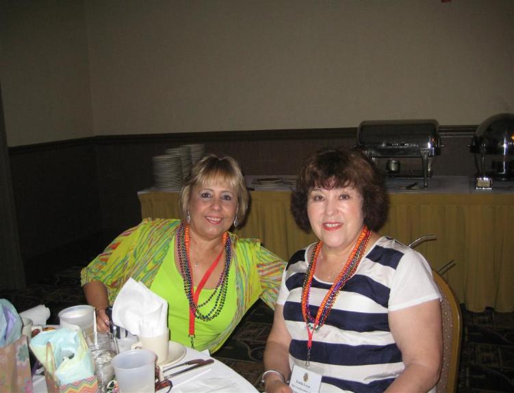 Veronica & Estela -  Photo courtesy of Wilfred & Thelma Lam