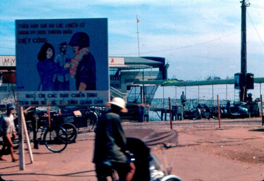Saigon Wharf - Recreational Watercraft