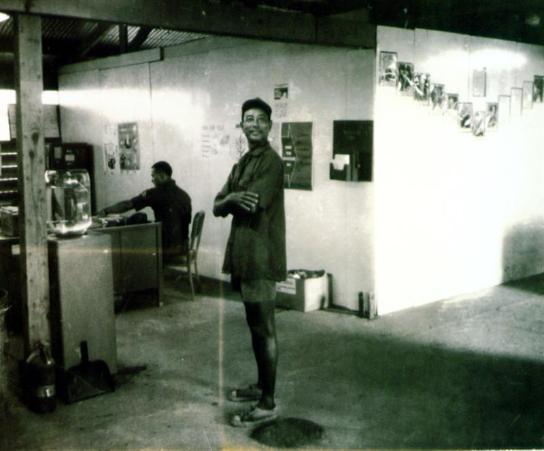 A Very Proud Chinese Papasan