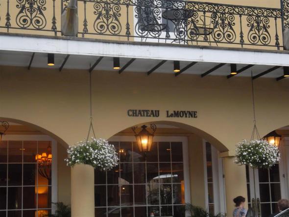 Holiday Inn Chateau LeMoyne - Photo courtesy of Al & Carol Furtado.