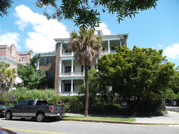 Houses And Park Along The Charleston Harbor Area - Photo courtesy of Al & Carol Furtado.