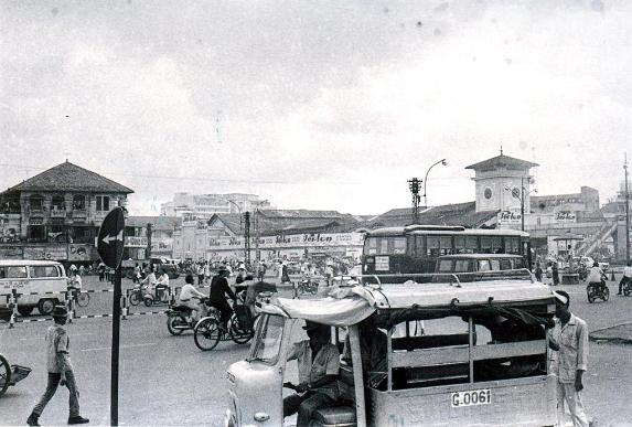 Saigon Traffic 1970